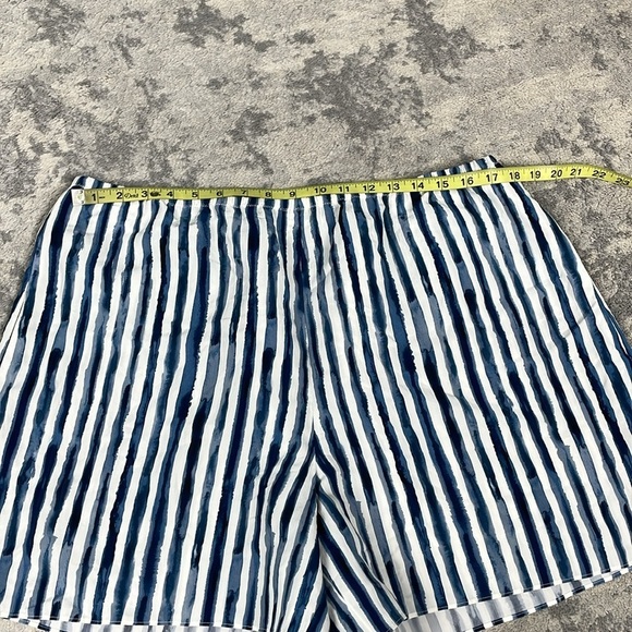 New Vince Painterly Striped Shorts Pull On Elastic Waist Blue White Sz XL - Picture 7 of 15